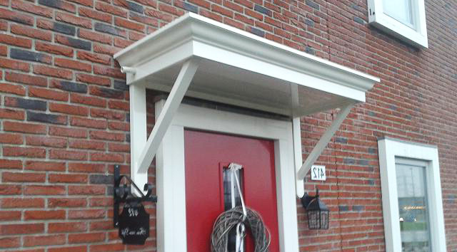 Houten deurluifel Houten deurluifel